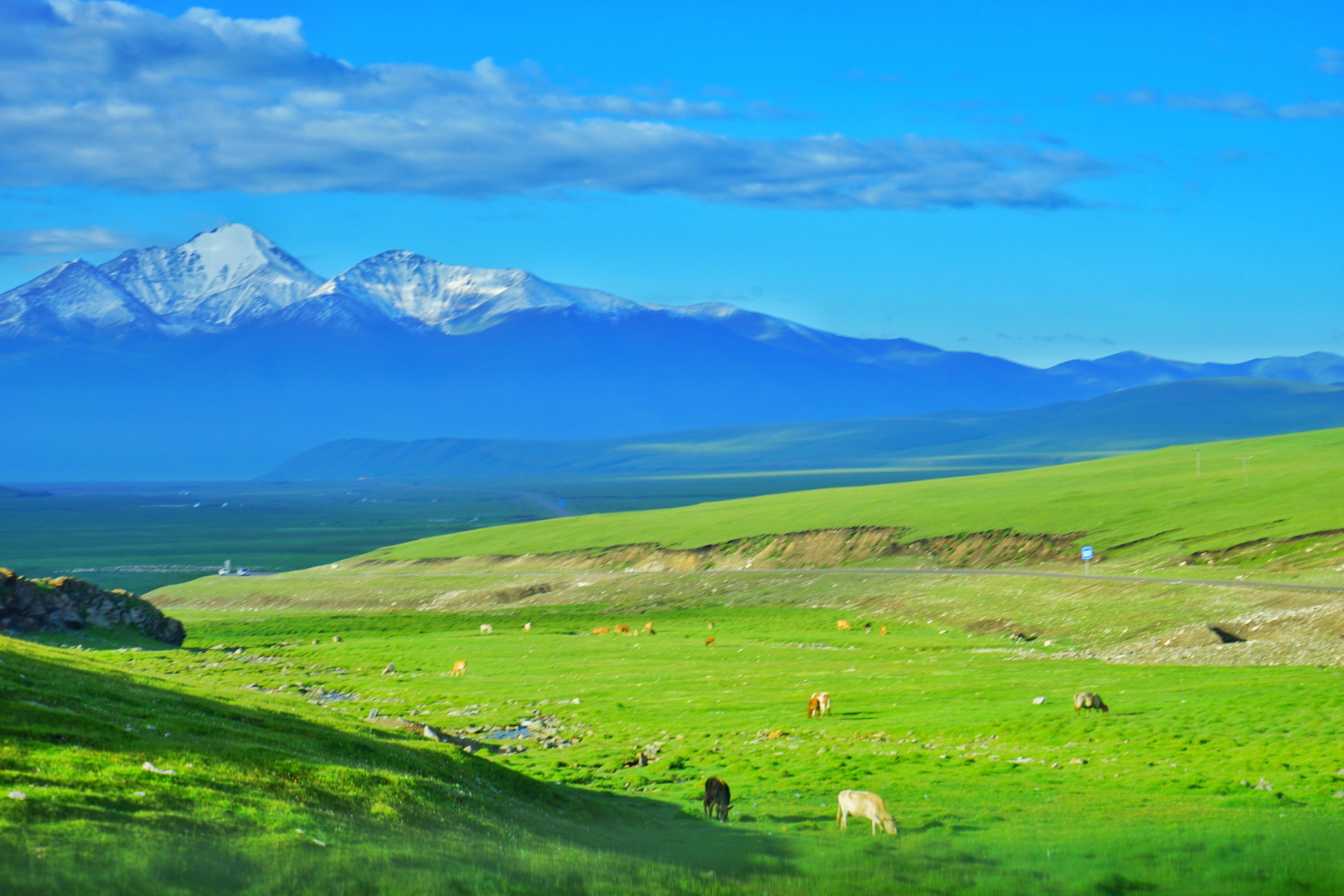 穿越天山之巔 獨庫公路，比318川藏線更震撼的景觀大道